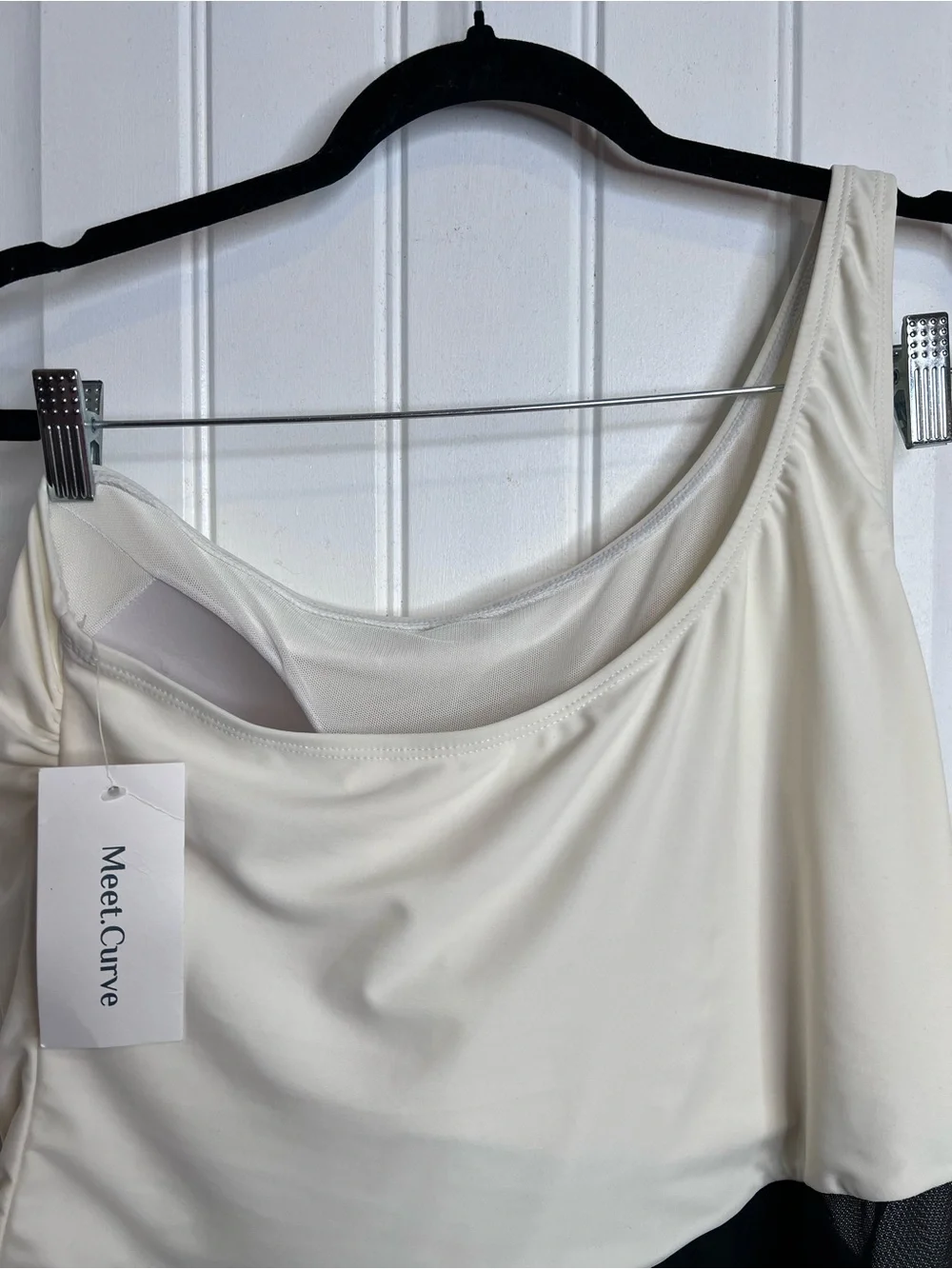 Meet.Curve Women’s One-Shoulder Ivory/Black‎ One-Piece Swimsuit. Size 2XL. NWT.